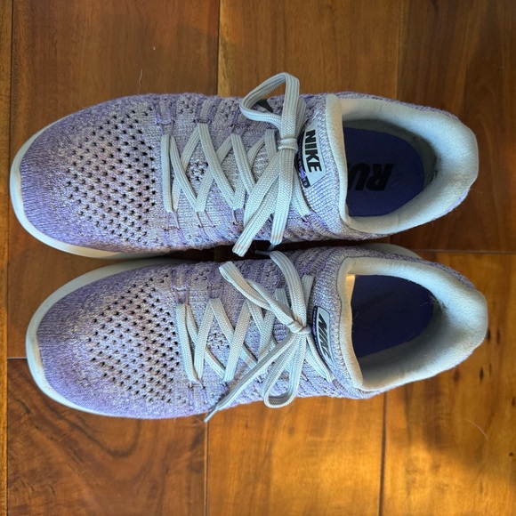 Women’s Purple Nike running shoes size 7.5 (LunarEpic Low Flyknit 2) - Picture 2 of 5